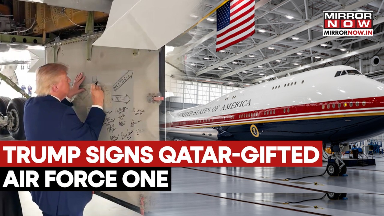 ‘Flying White House’ Trump Signs New Air Force One Jet! Qatar-Gifted Boeing 747-8 Revealed | Watch
